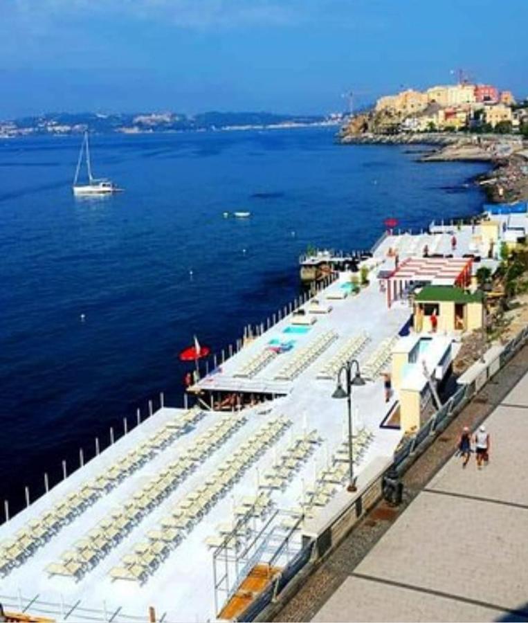 Casa Caprice Hotel Pozzuoli Luaran gambar