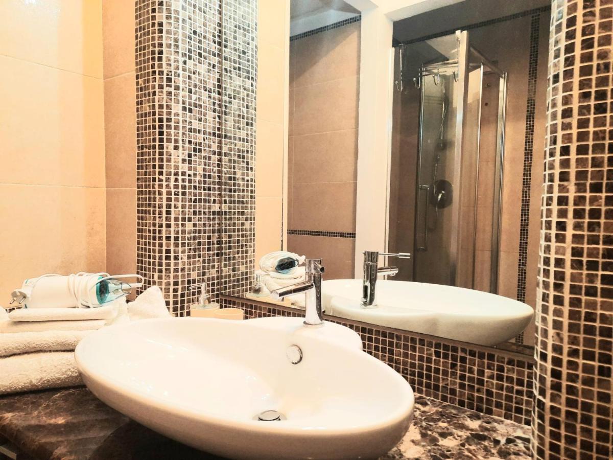 Casa Caprice Hotel Pozzuoli Luaran gambar